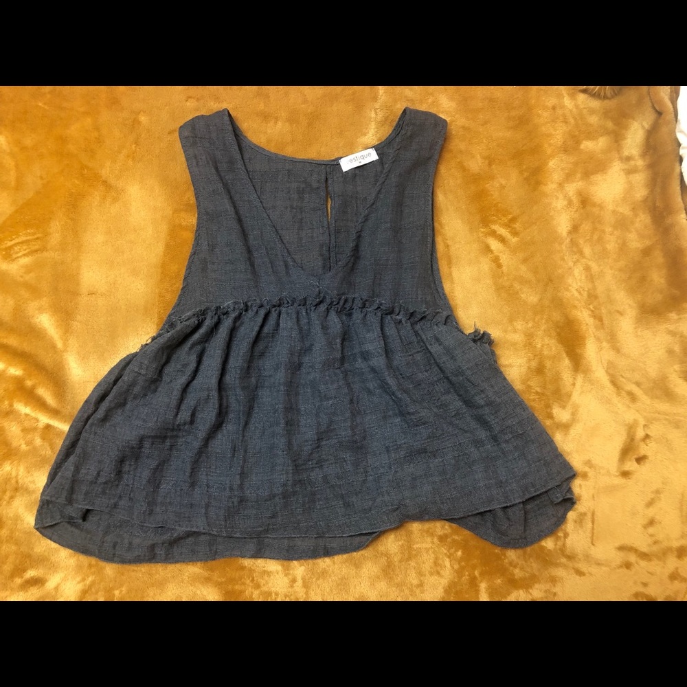Vestique Tank